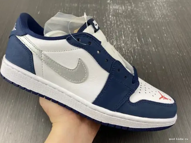 80% Off Sale Navy Low SB Midnight CJ7891-400 Jordan 1 0409